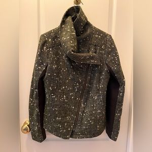 Green Brooklyn industries wool coat sz M worn once